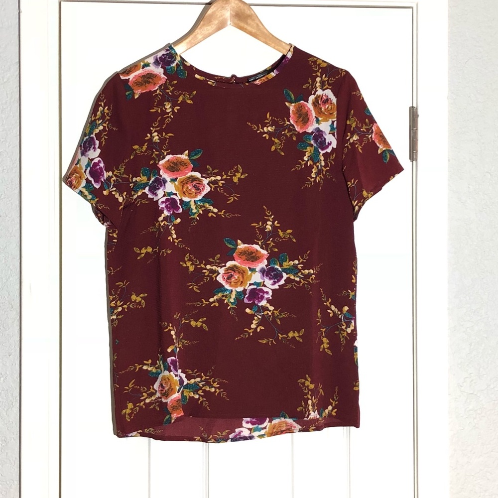 Maroon floral blouse. NEW!